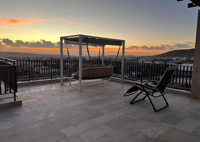Penthouse With Panoramic Terrace And Pool